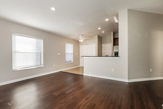 Building Photo - 17344 Mint Leaf Ln