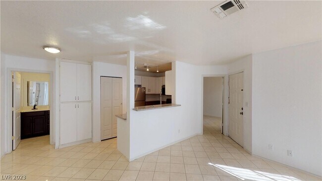 Building Photo - 3604 Di Salvo Dr