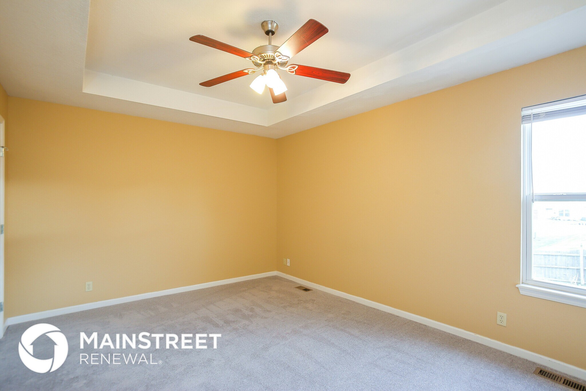 Building Photo - 1507 NW High View Dr