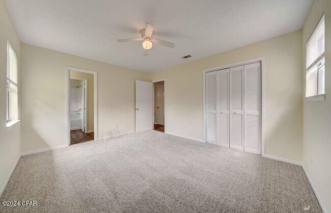 Building Photo - 310 Missouri Ave