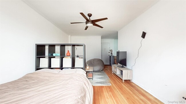 Building Photo - 105-25 64th Ave