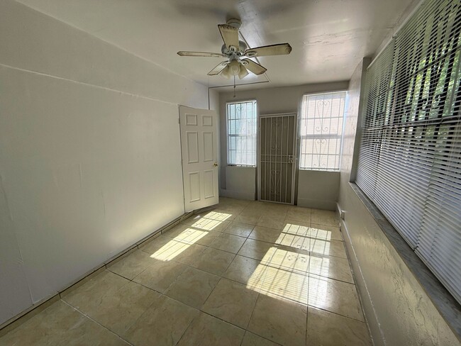 Building Photo - 1711 NW 135th St