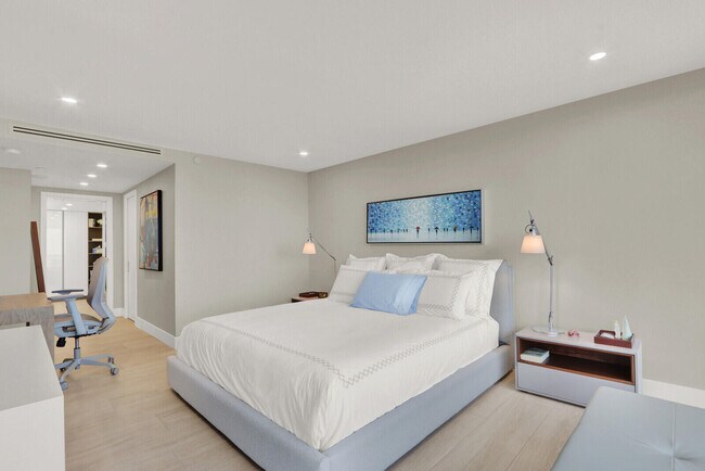 Building Photo - 4201 N Ocean Blvd