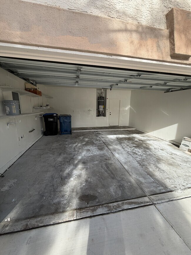 Building Photo - 202 Waterton Lakes Ave