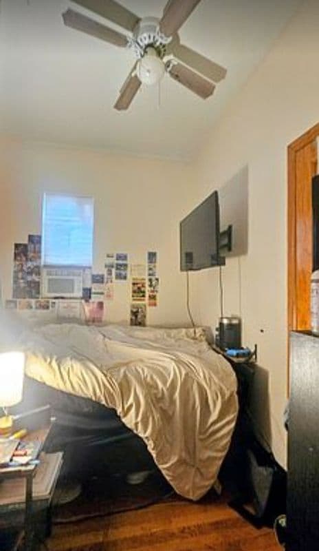 Building Photo - 205 E 73rd St