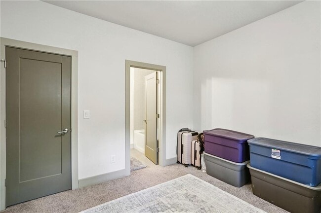 Building Photo - 1153 Reynolds Square Ln