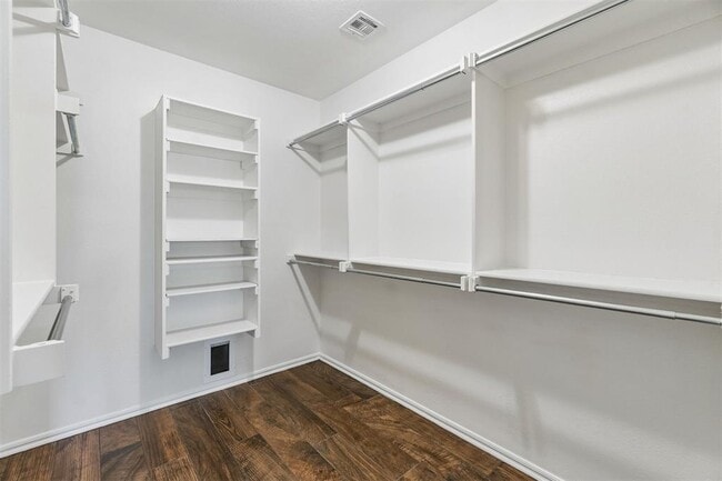 Building Photo - 15921 Katie Ridge Dr