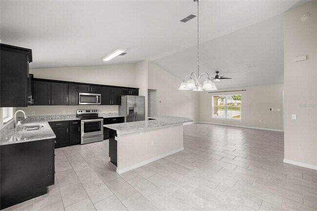 Building Photo - 2868 SW 165th Pl