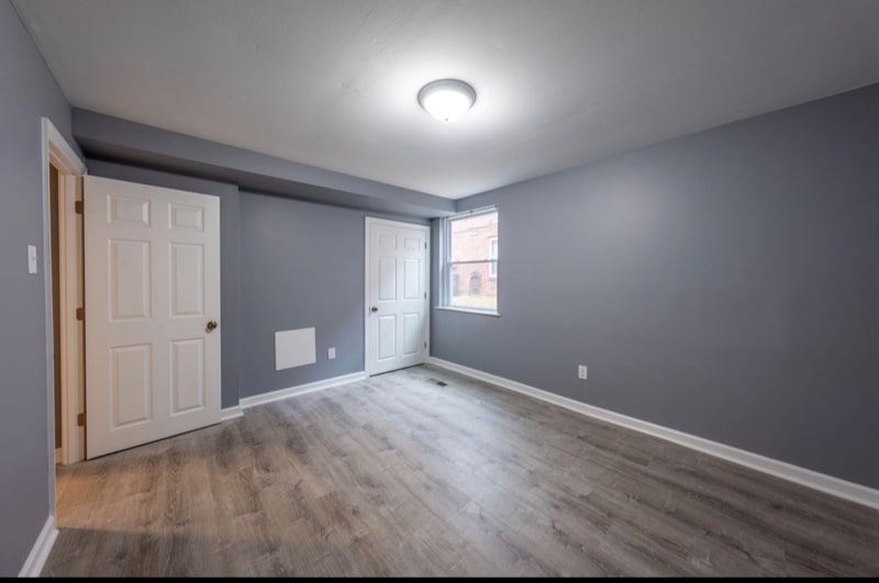 Building Photo - 1726 Borbeck Ave