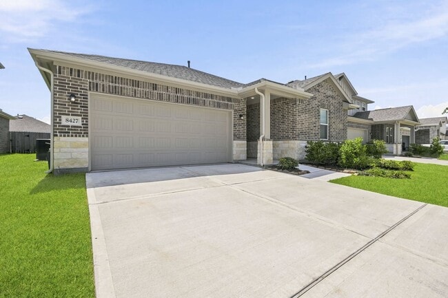 Building Photo - 8427 Bay Rdg Cir