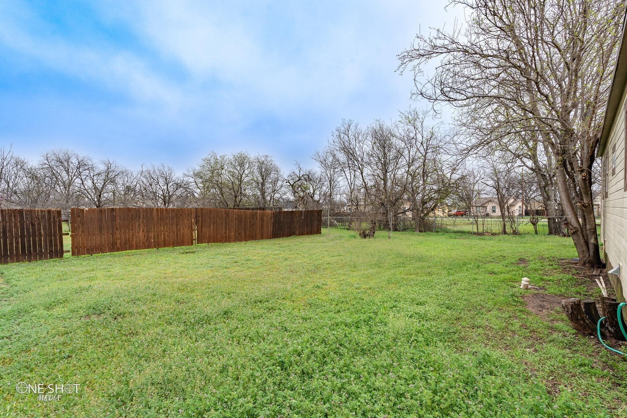 Building Photo - 1410 S 32nd St