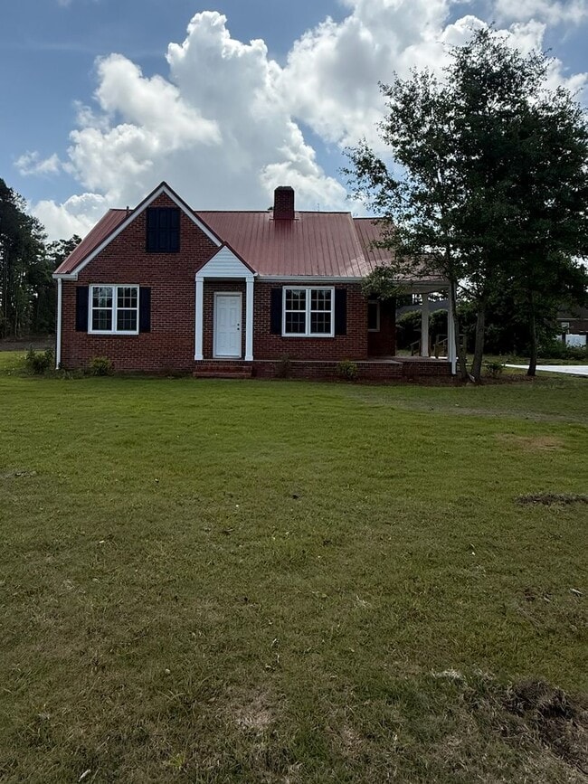 Building Photo - New House