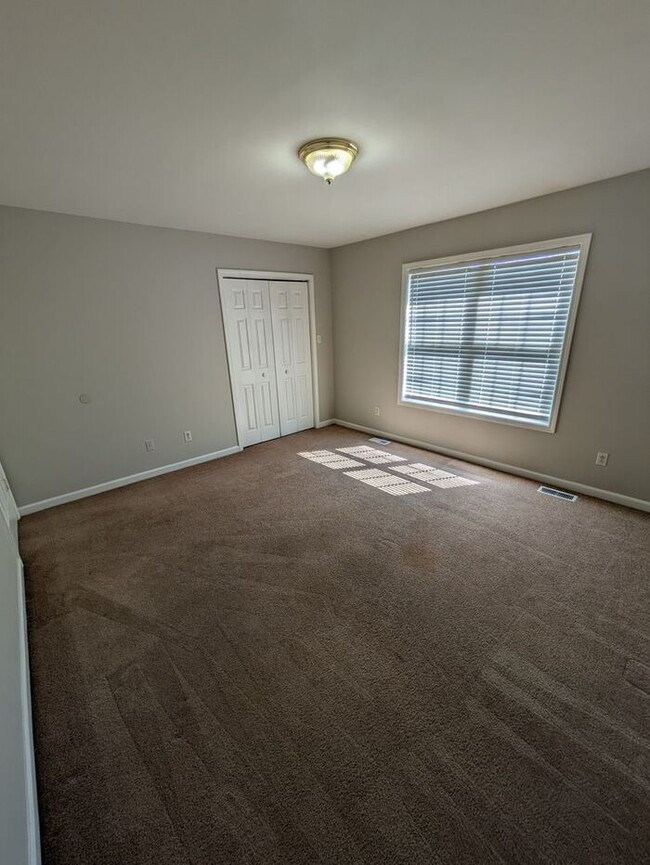 Building Photo - 2BD/1.5BA Townhome At Strawberry Patch in ...