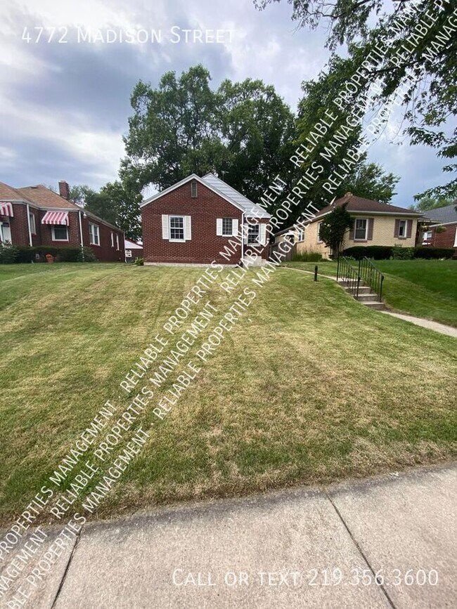 Building Photo - 4772 Madison St