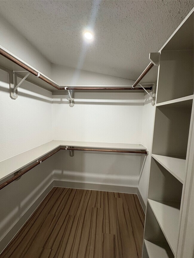 Building Photo - 23732 Panky Ln