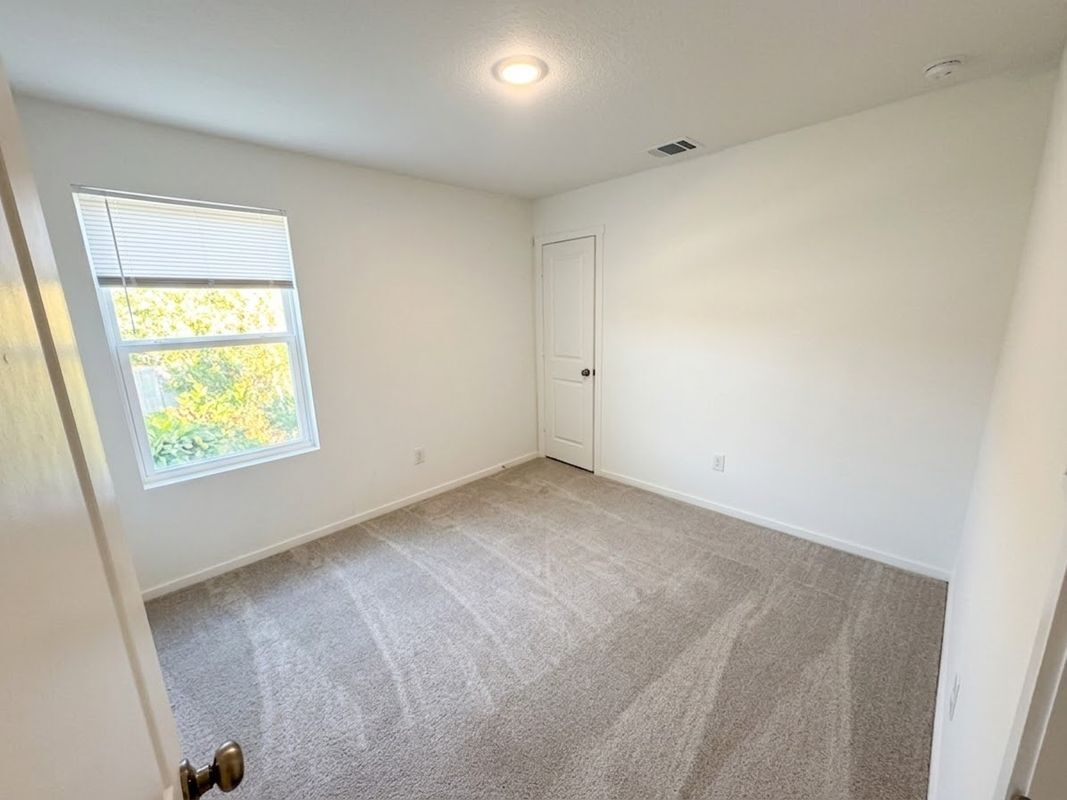 Building Photo - 6626 Coquina Cv