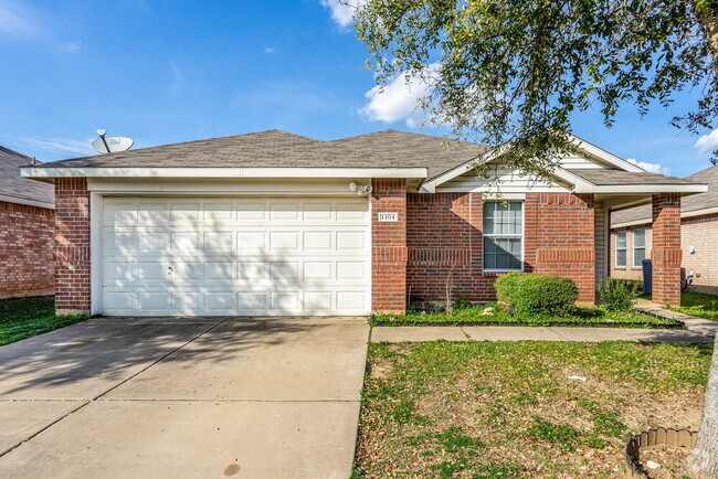 Building Photo - 1104 W Cottonwood Dr