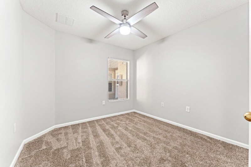 Building Photo - 5201 Playpen Dr