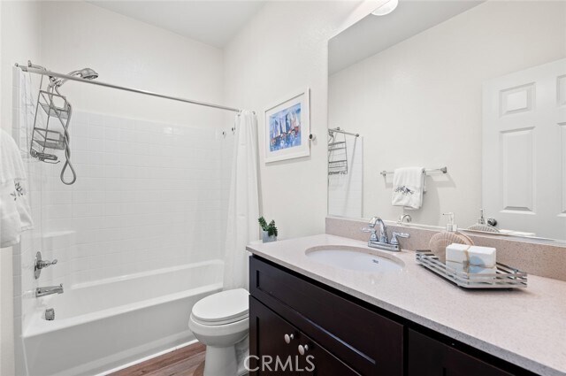 Building Photo - 1406 Girona Dr