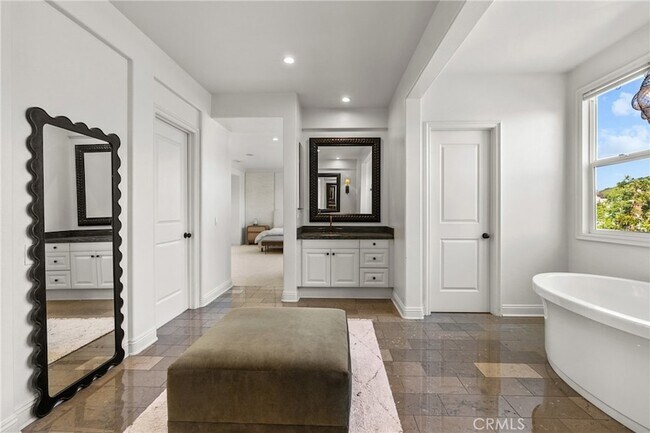 Building Photo - 4170 Prado De Los Zorros