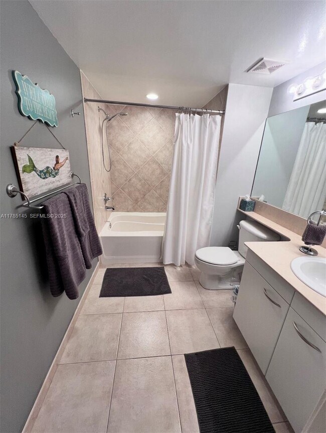 Building Photo - 2080 S Ocean Dr