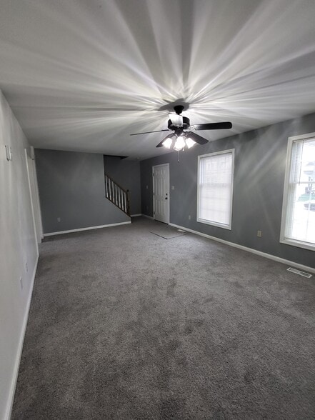 Building Photo - 385 S Cannon Ave