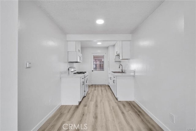 Building Photo - 701 S Garfield Ave