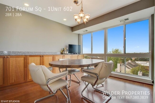 Building Photo - 701 Forum Square