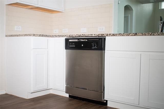 Building Photo - 5801 Fir Tree Ln