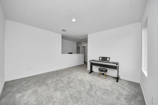 Building Photo - 28910 Texas Sparrow Ln