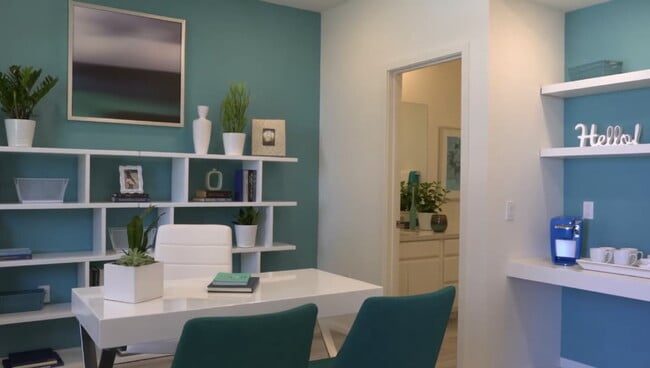 Building Photo - $4,000 - 4 Bed / 3.5 Bath Luxury Townhome in Suwerte Community in Otay Ranch