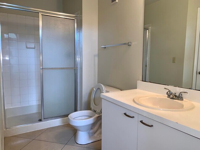 Building Photo - 4799 Via Palm Lakes