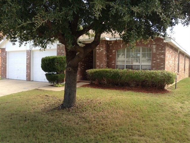 Building Photo - 1009 Whistle Stop Dr