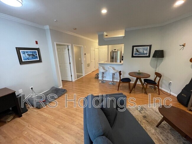 Building Photo - 4550 Strutfield Ln