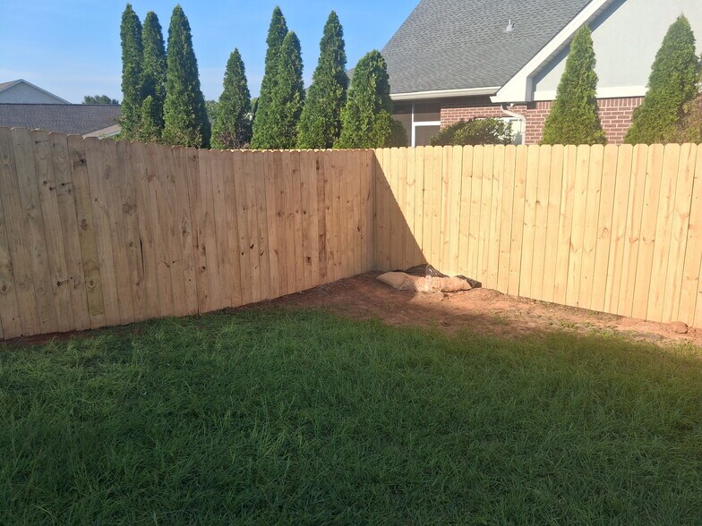 New Fence - 103 Whitney Ave