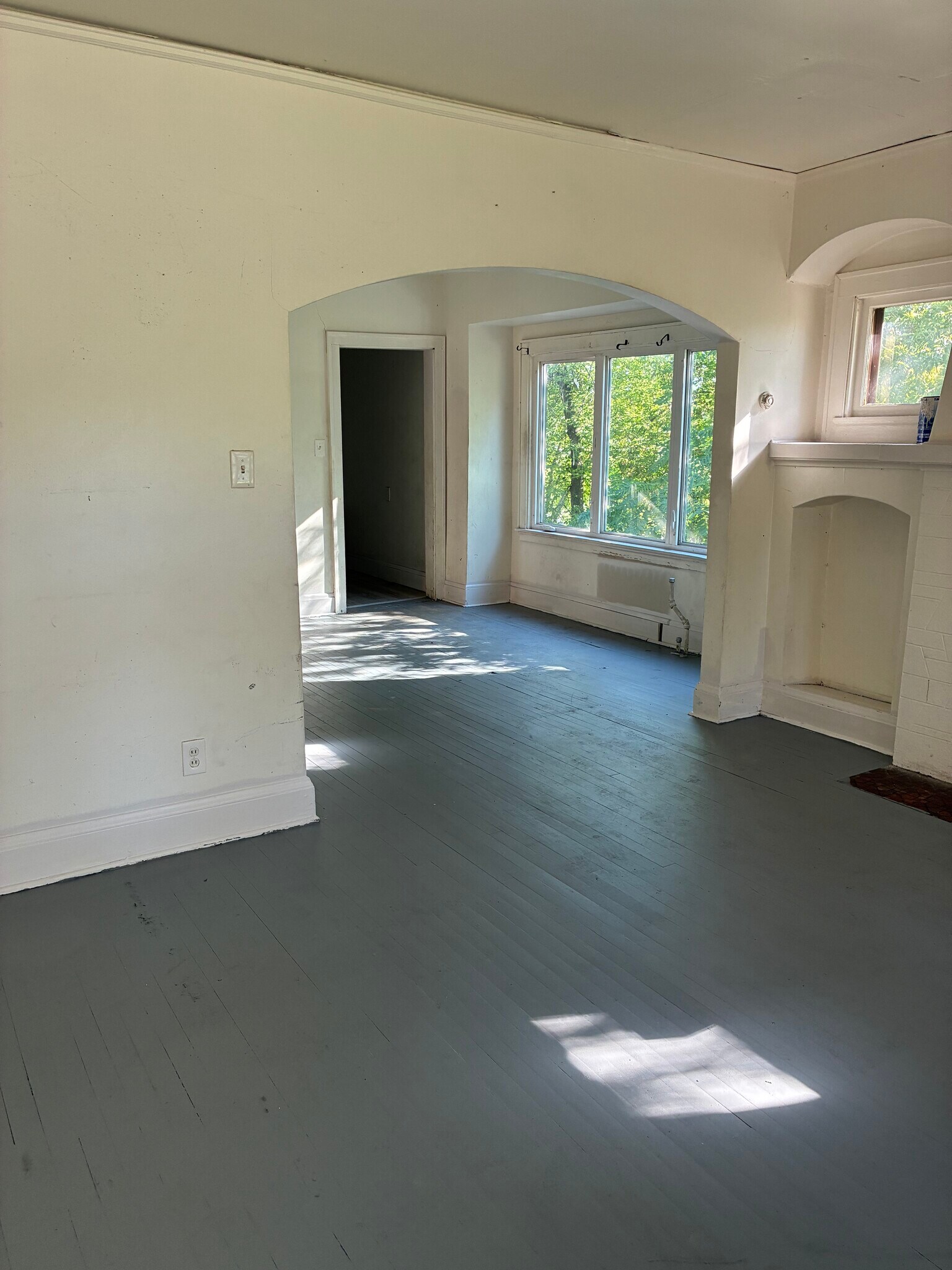 Building Photo - 1310 W Clarke St