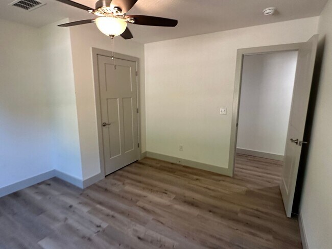 Building Photo - Now LEASING in Summit Pass! Available May 18, 2026!