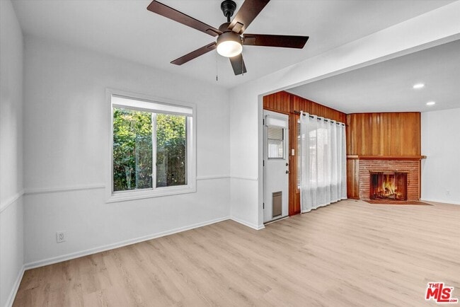 Building Photo - 7022 Cantaloupe Ave