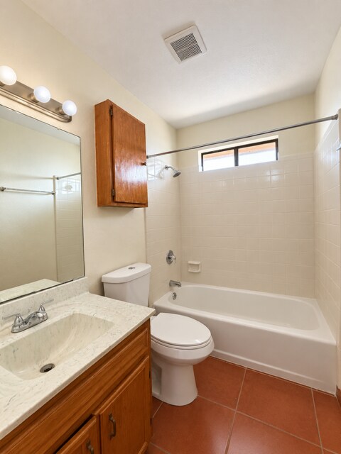 Building Photo - 1301 W Duranta Ave