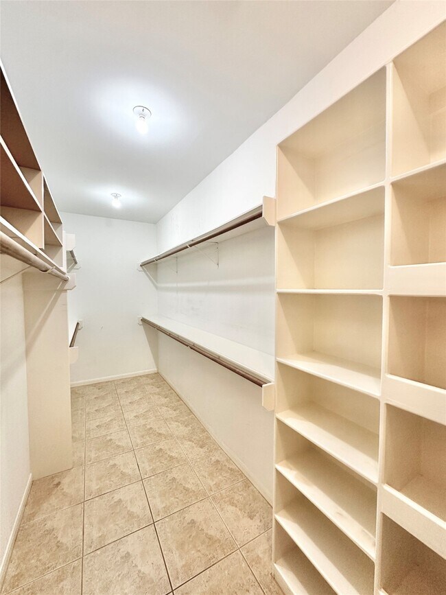 Building Photo - 14515 Muirfield Ln