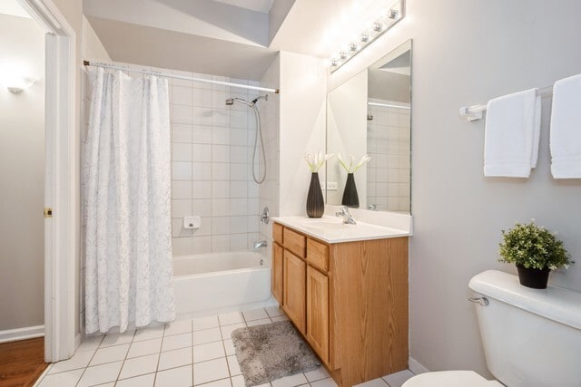 Building Photo - 1479 N Milwaukee Ave