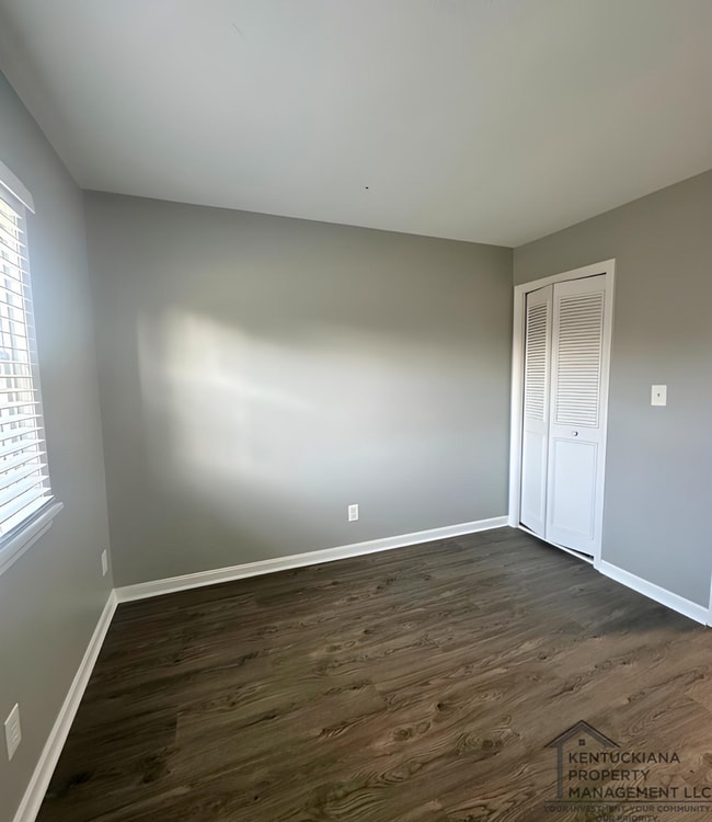 Building Photo - 3BR/2BA Home For Rent in Jtown!