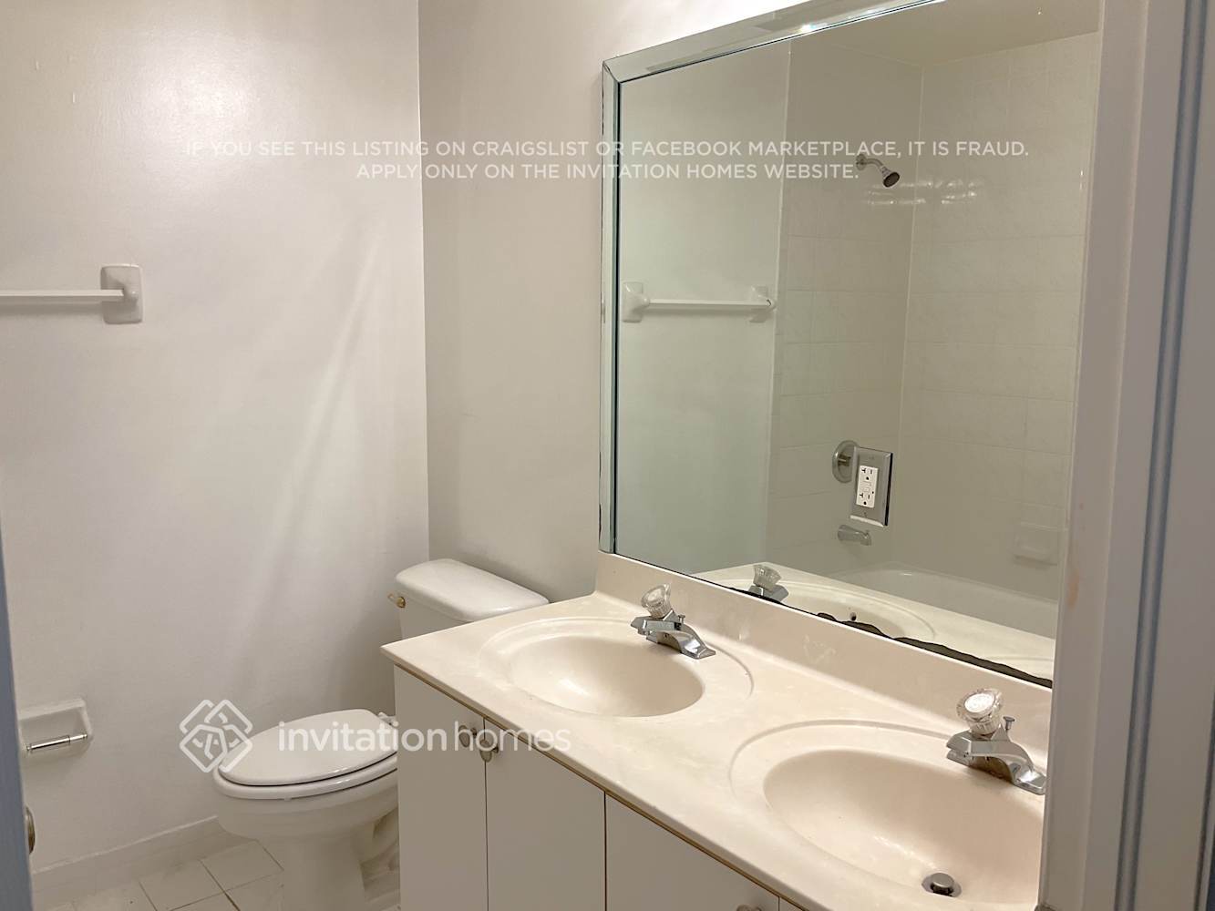 Building Photo - 7663 N Southwood Cir