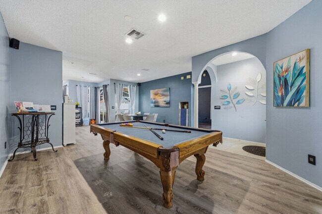 Building Photo - 11509 Glenmont Dr