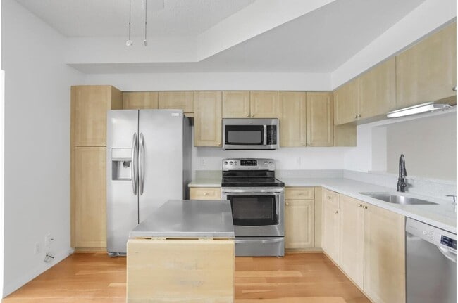 Building Photo - 1061 Kokomo Key Ln