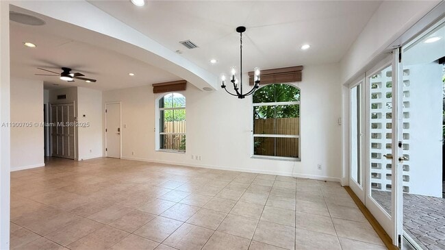 Building Photo - 2075 Arch Creek Dr