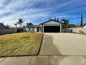 Building Photo - Gorgeous Rancho Cucamonga Home