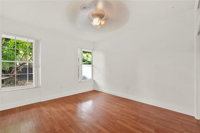 Building Photo - 15831 Palmetto Club Dr
