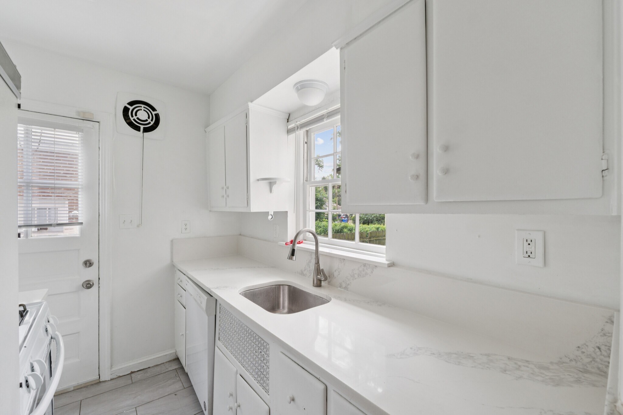 Building Photo - 4603 Knox Rd