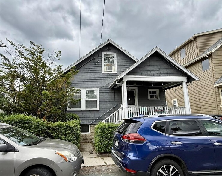 Building Photo - 25 Verdun St